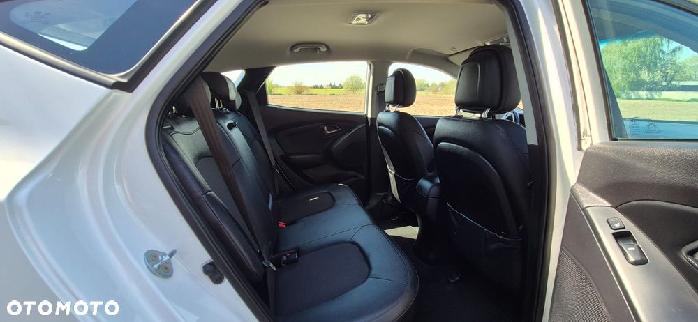 Hyundai ix35 1.7 CRDi Premium 2WD - 12