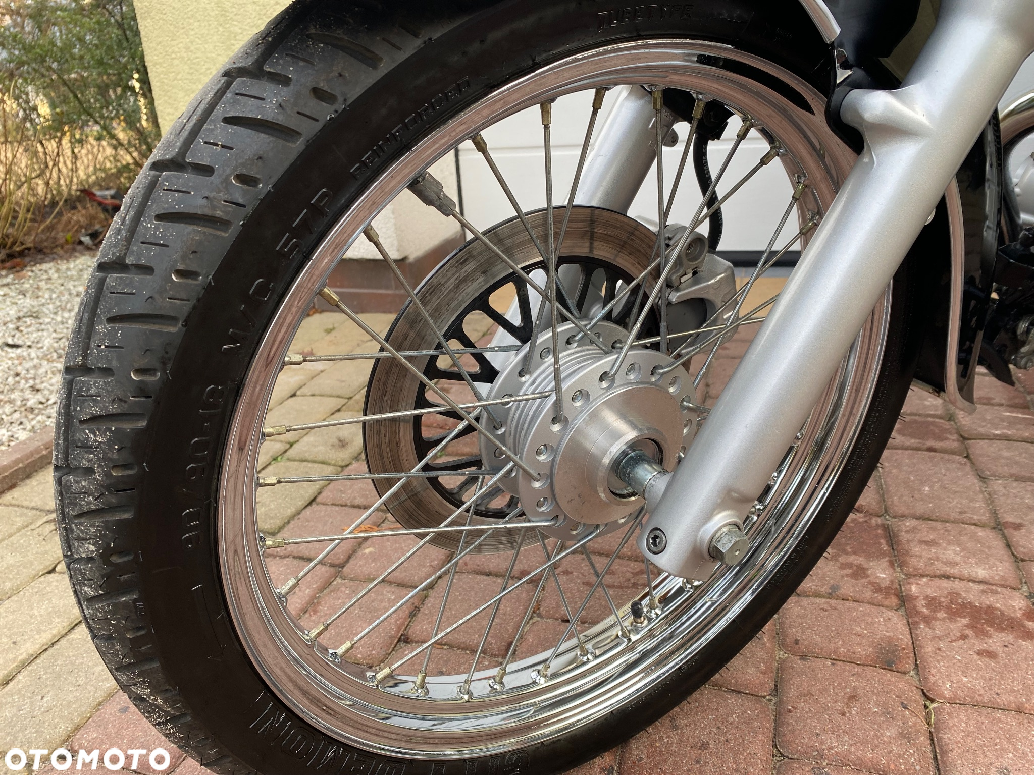 Suzuki Intruder - 37