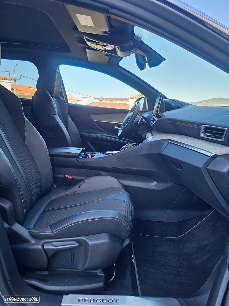 Peugeot 5008 BlueHDI 130 EAT8 GT - 12
