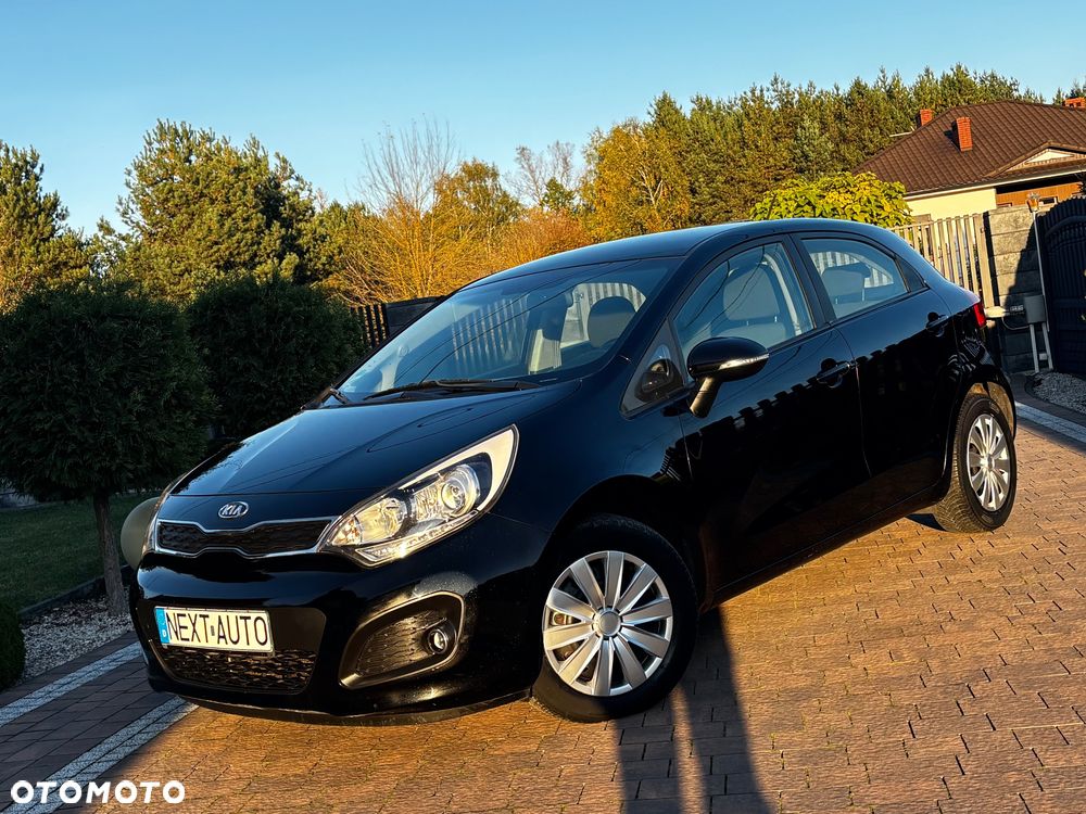 Kia Rio - 11