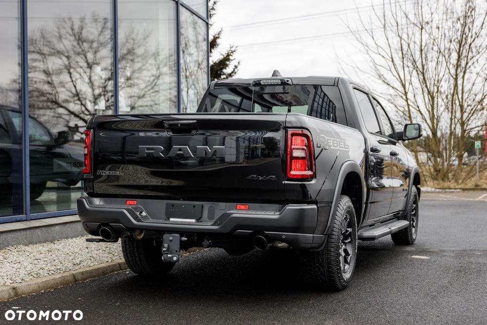 RAM 1500 Rebel - 12