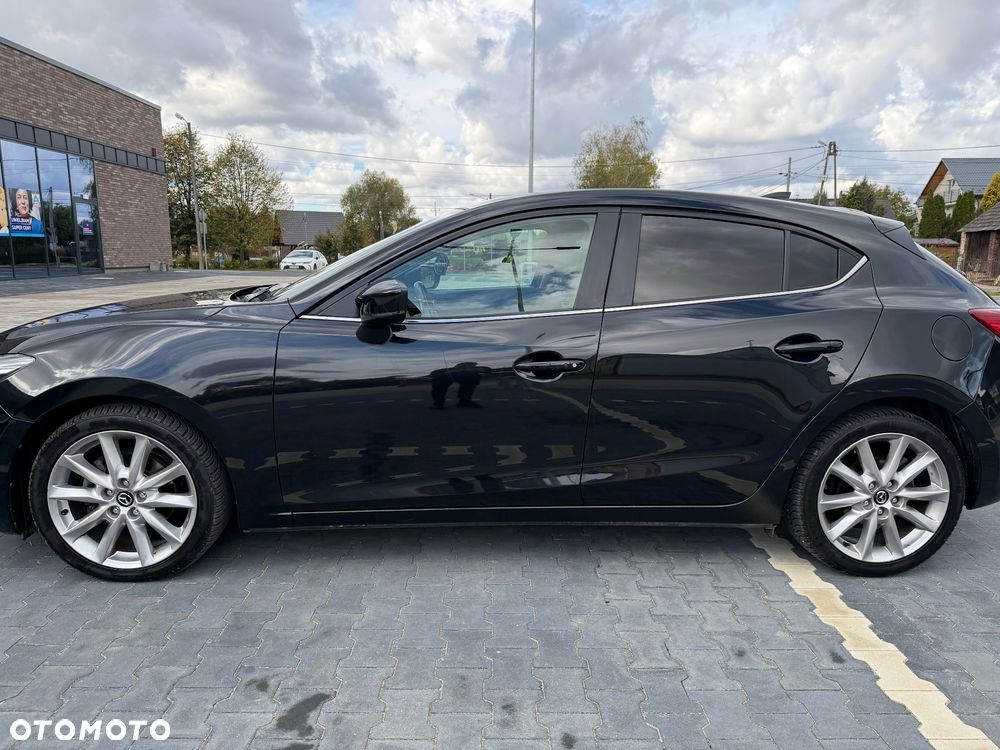 Mazda 3 2018 photo 3