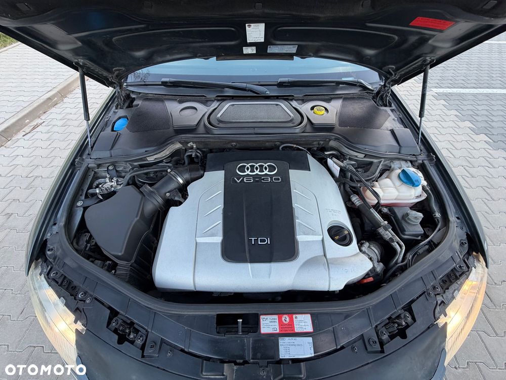 Audi A8 - 10