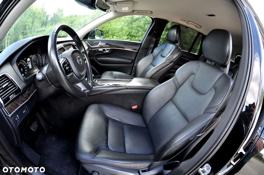 Volvo XC 90 D5 AWD Inscription 7os - 24