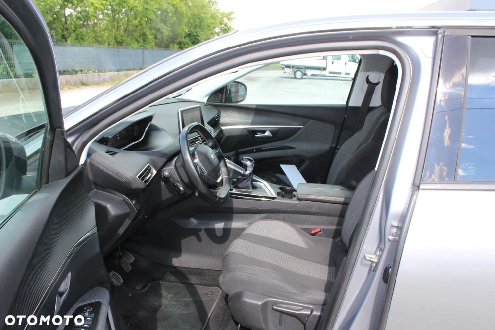 Peugeot 3008 BlueHDi 120 Stop & Start Business-Line - 19