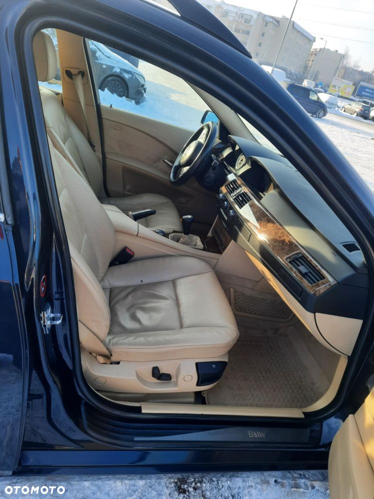 BMW Seria 5 - 16