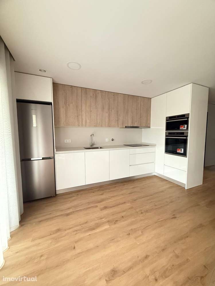 Apartamento T2 – Pronto a Habitar | Totalmente Mobilado - Grande imagem: 5/12