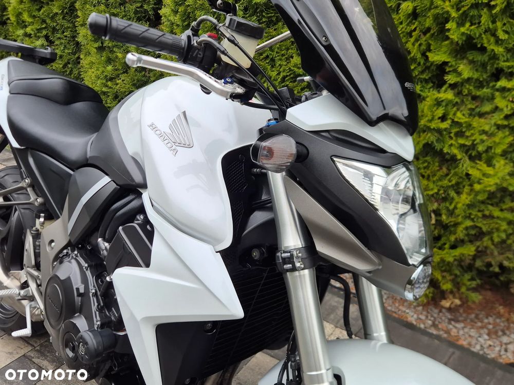 Honda CB - 9