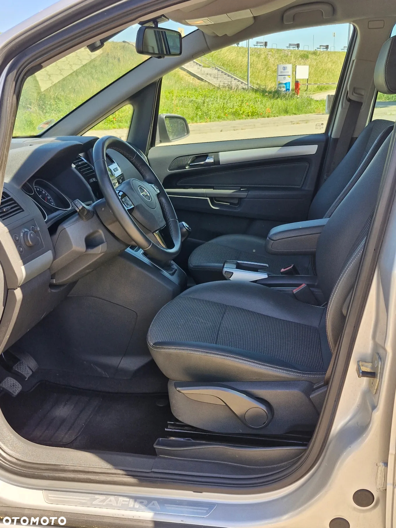 Opel Zafira 1.8 Cosmo EU5 - 15