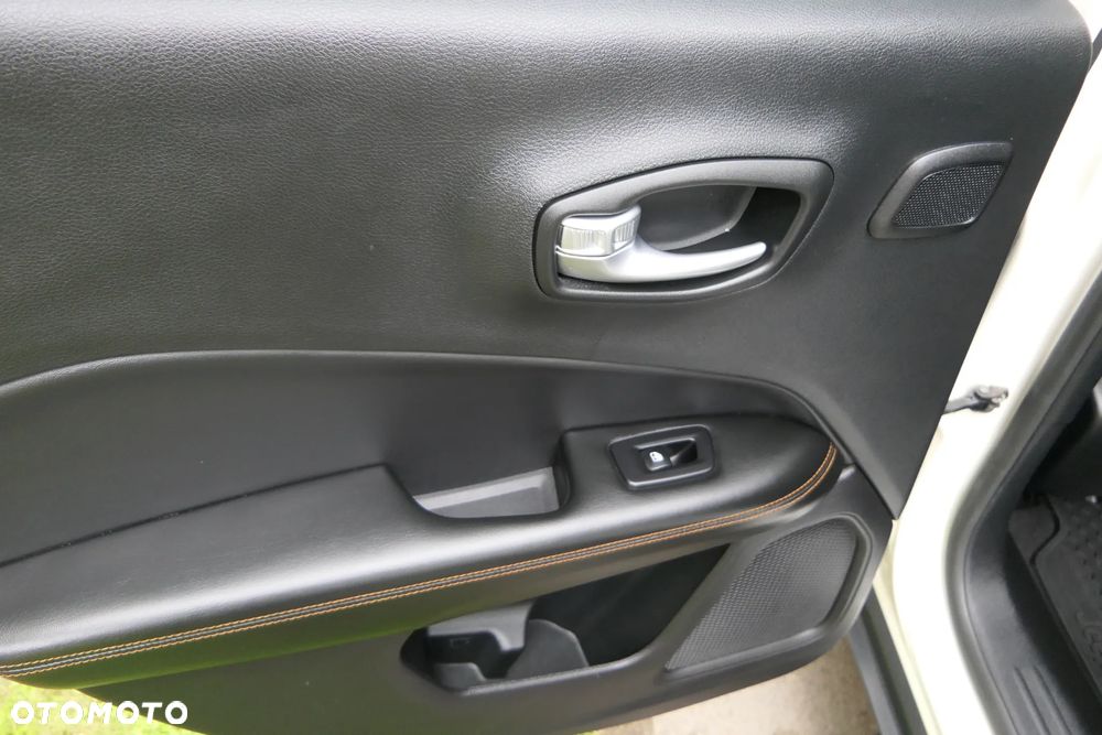 Jeep Compass 1.4 MultiAir Active Drive Automatik Limited - 33