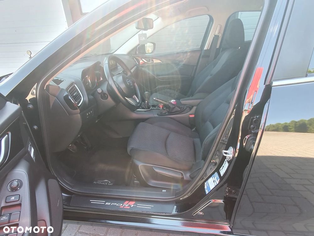 Mazda 3 - 25