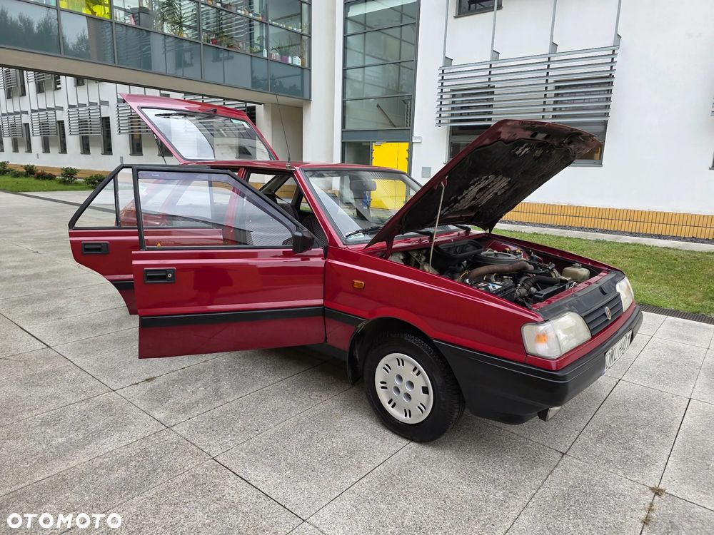 Polonez Caro - 23
