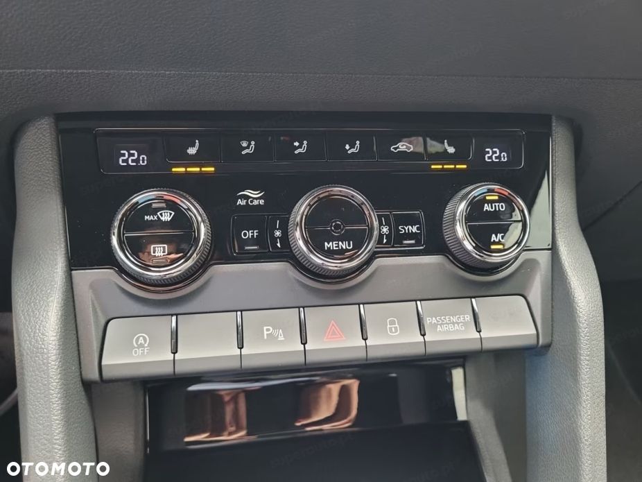 Skoda Karoq 1.5 TSI ACT Sportline DSG - 11