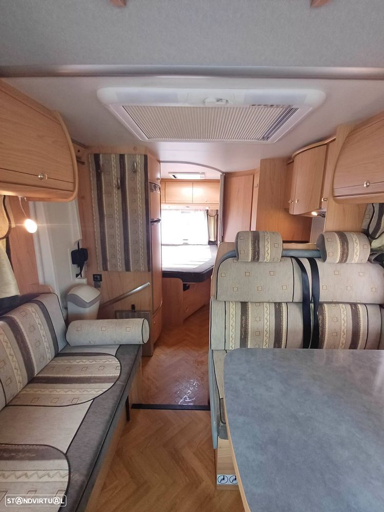 Renault Master Burstner Delfim T680 - 9