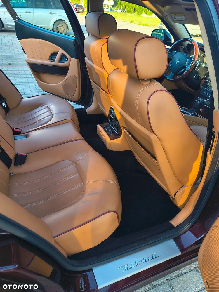 Maserati Quattroporte - 7