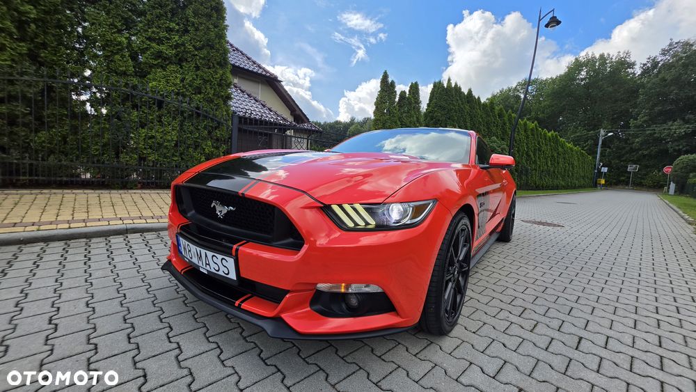 Ford Mustang 5.0 V8 GT - 1