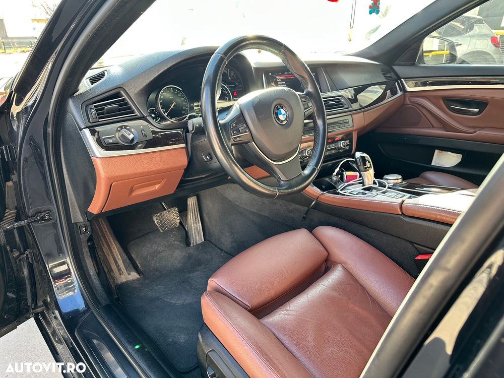 BMW Seria 5 518d Aut. Luxury Line - 11