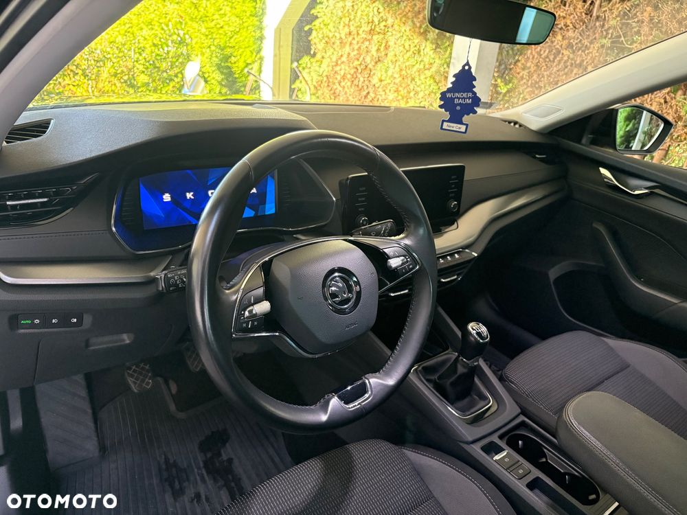 Skoda Octavia 1.5 TSI ACT Ambition - 8