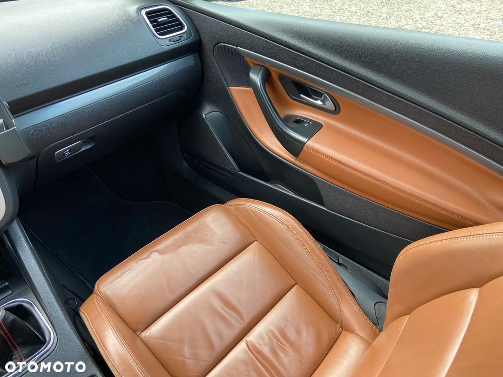 Volkswagen Eos - 24