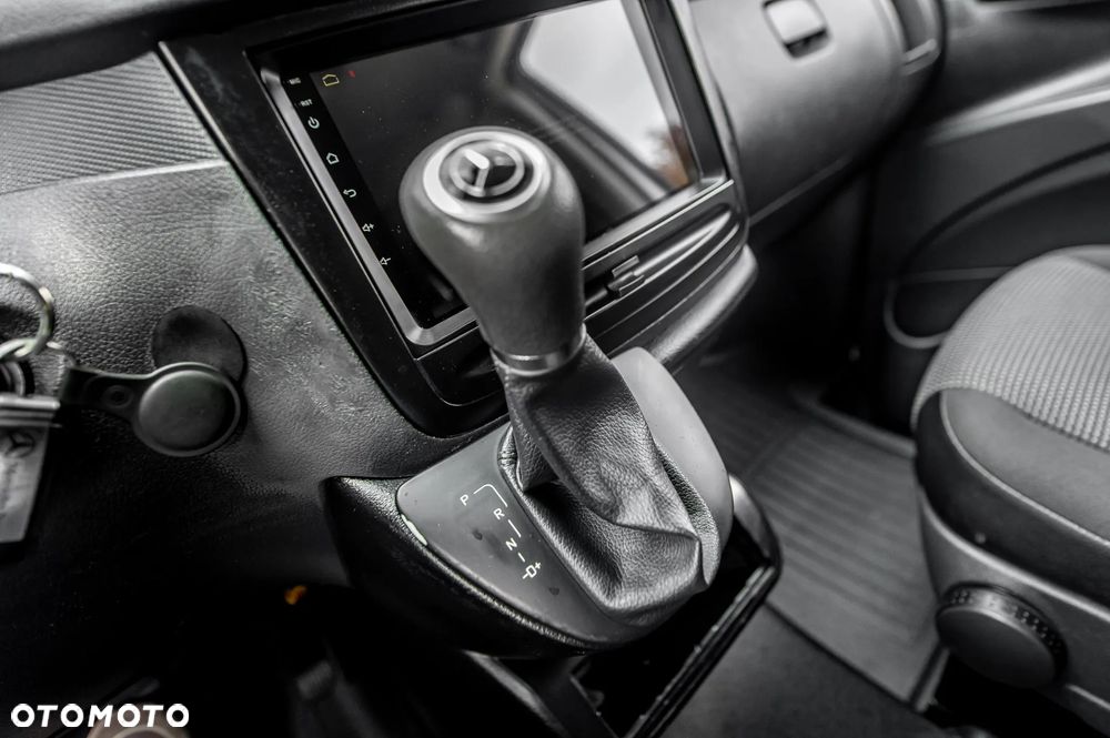 Mercedes-Benz Vito - 31