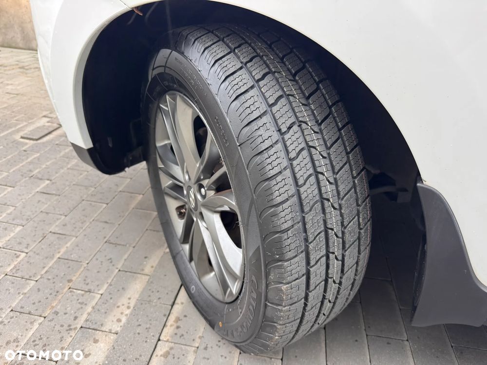 Hyundai ix35 blue 1.6 2WD Finale Gold - 6