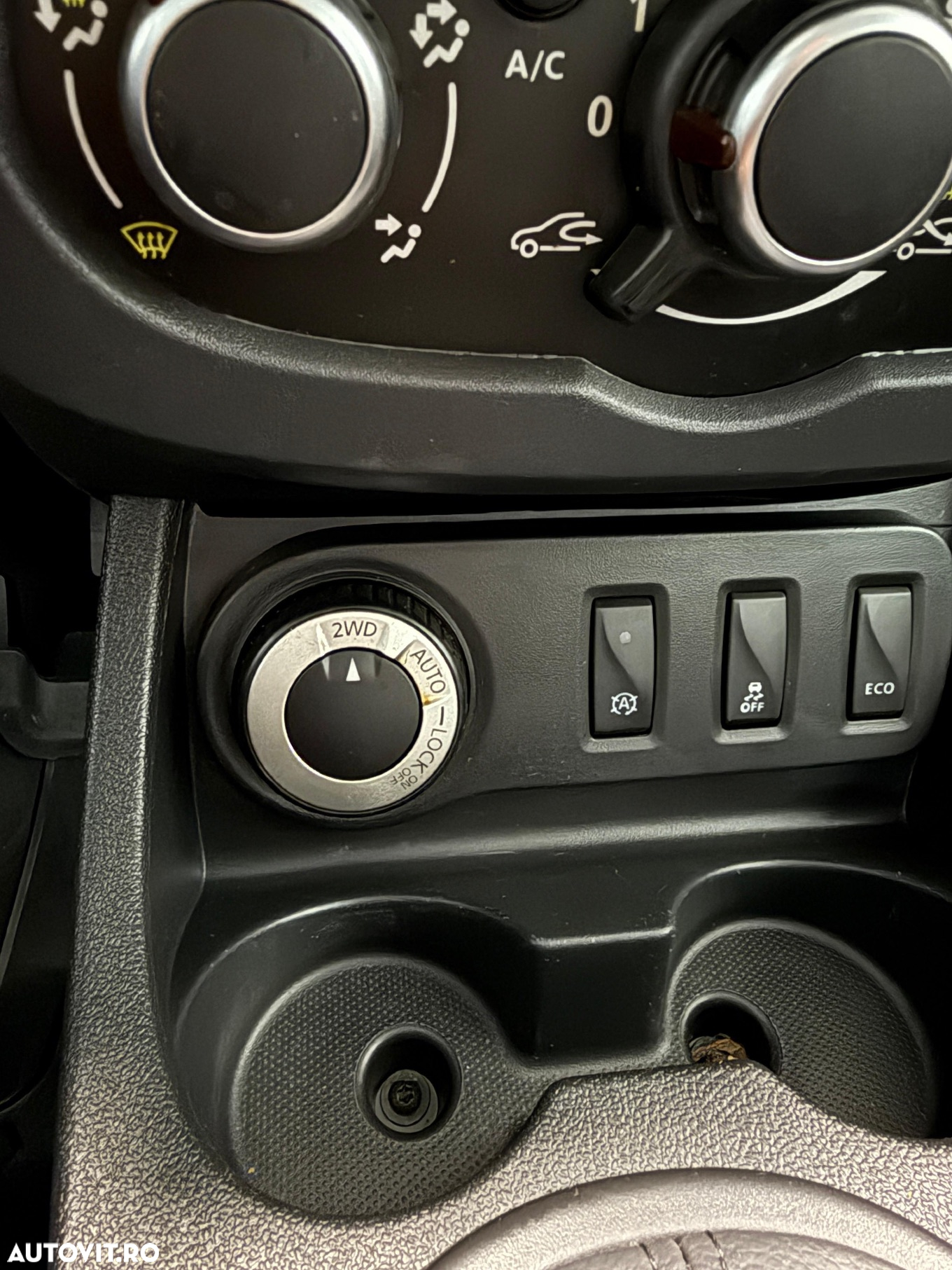 Dacia Duster 1.5 dCi 4x4 SL Connected by Orange - 24