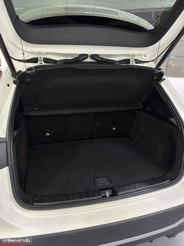 Mercedes-Benz GLA 200 d AMG Line - 8