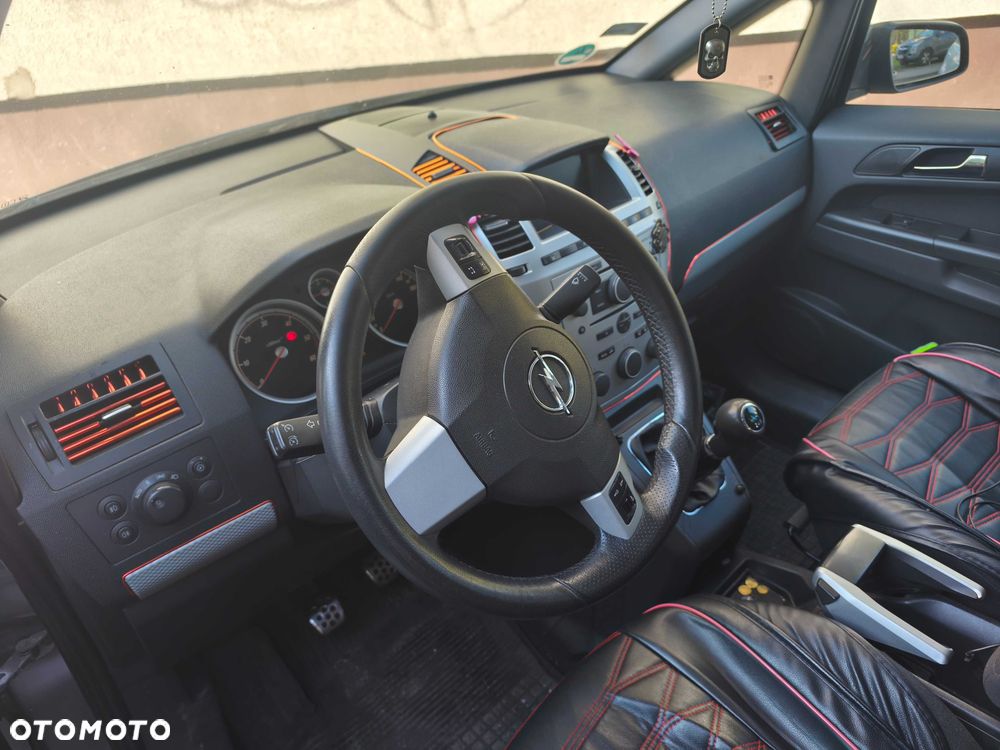 Opel Zafira - 7