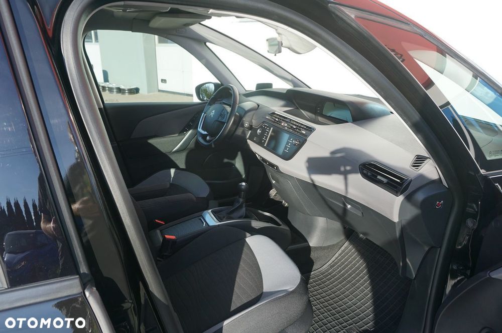 Citroën C4 Picasso - 17