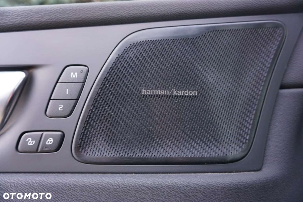 Volvo XC 60 - 18