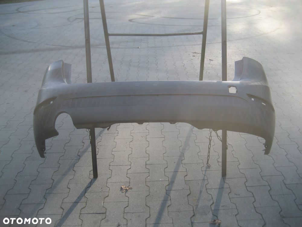 bmw 2 f46 f 46 zderzak tył bez otworów pdc