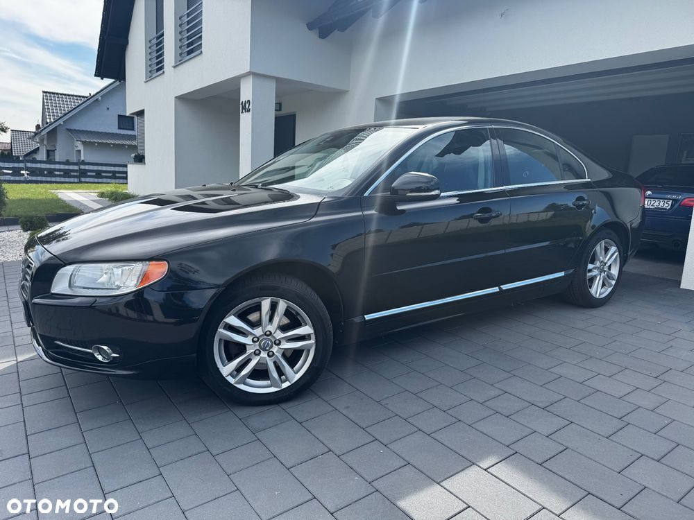 Volvo S80