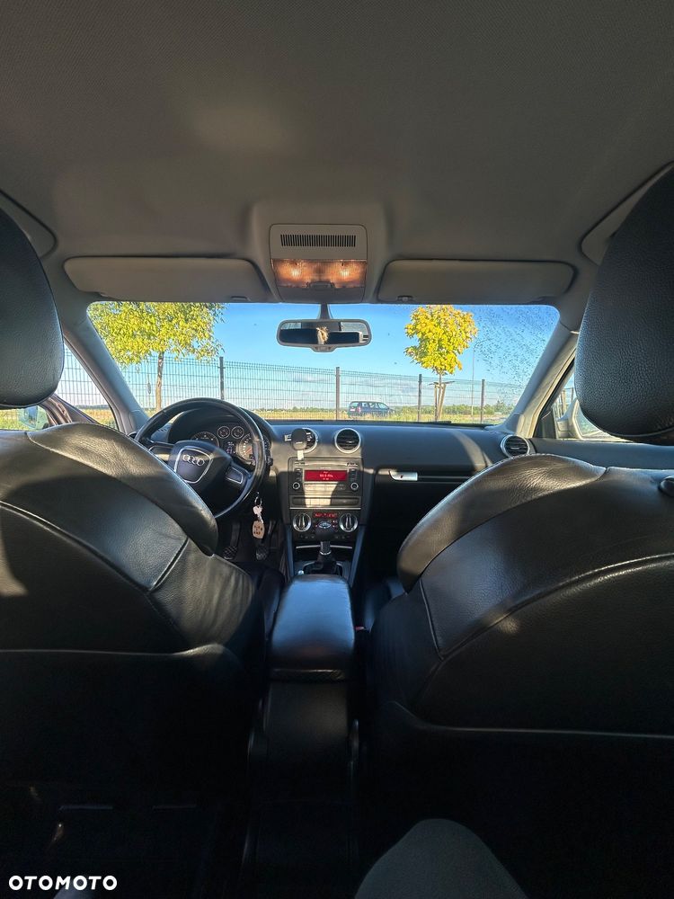 Audi A3 3-drzwiowe 2.0 TDI Ambiente - 11