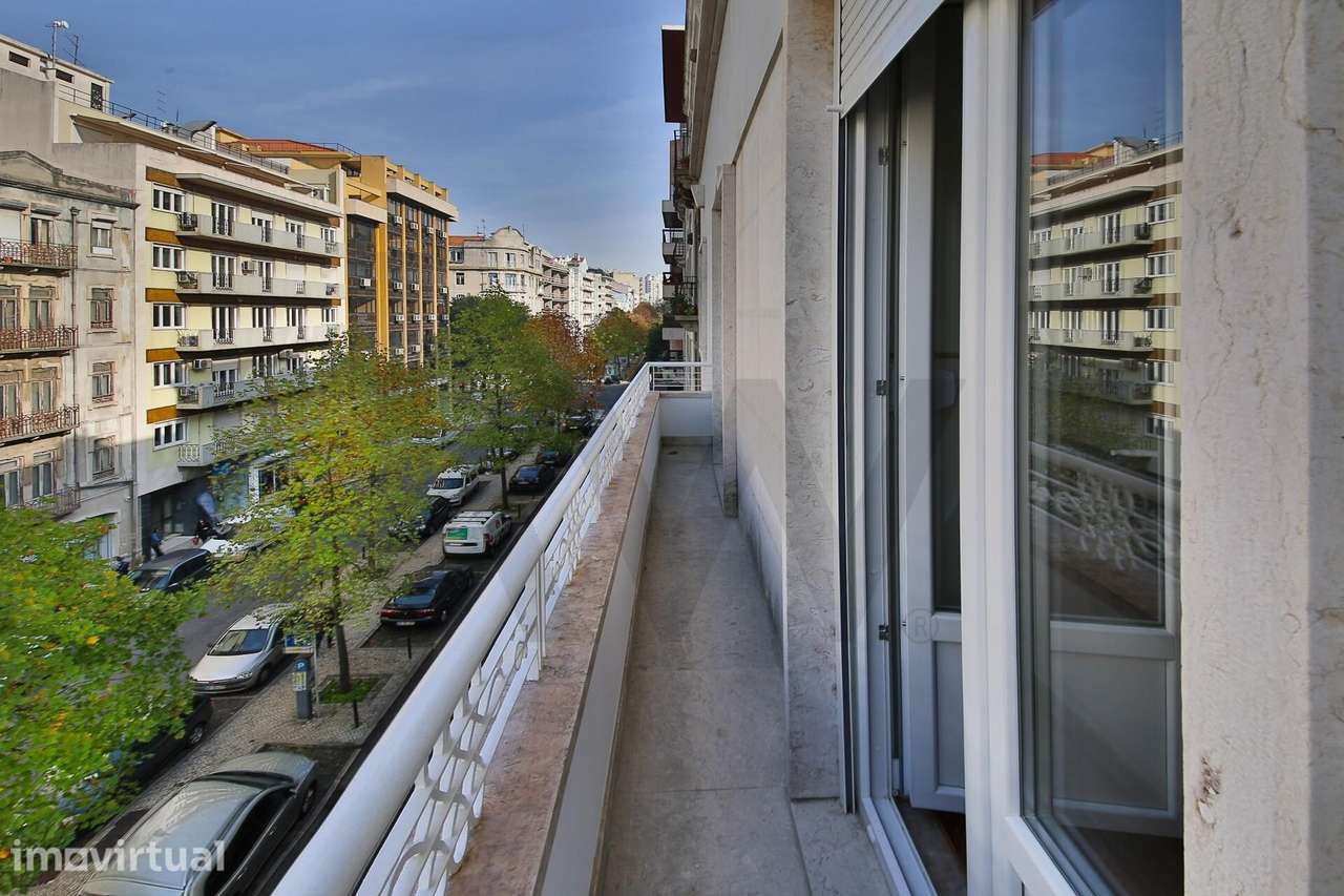 Apartamento T4 para Arrendamento – Avenida Visconde Valmor, Lisboa - Grande imagem: 5/24