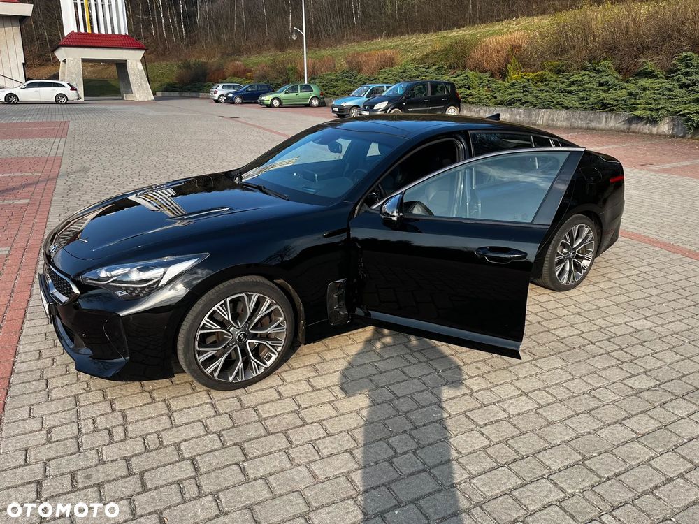 Kia Stinger - 4