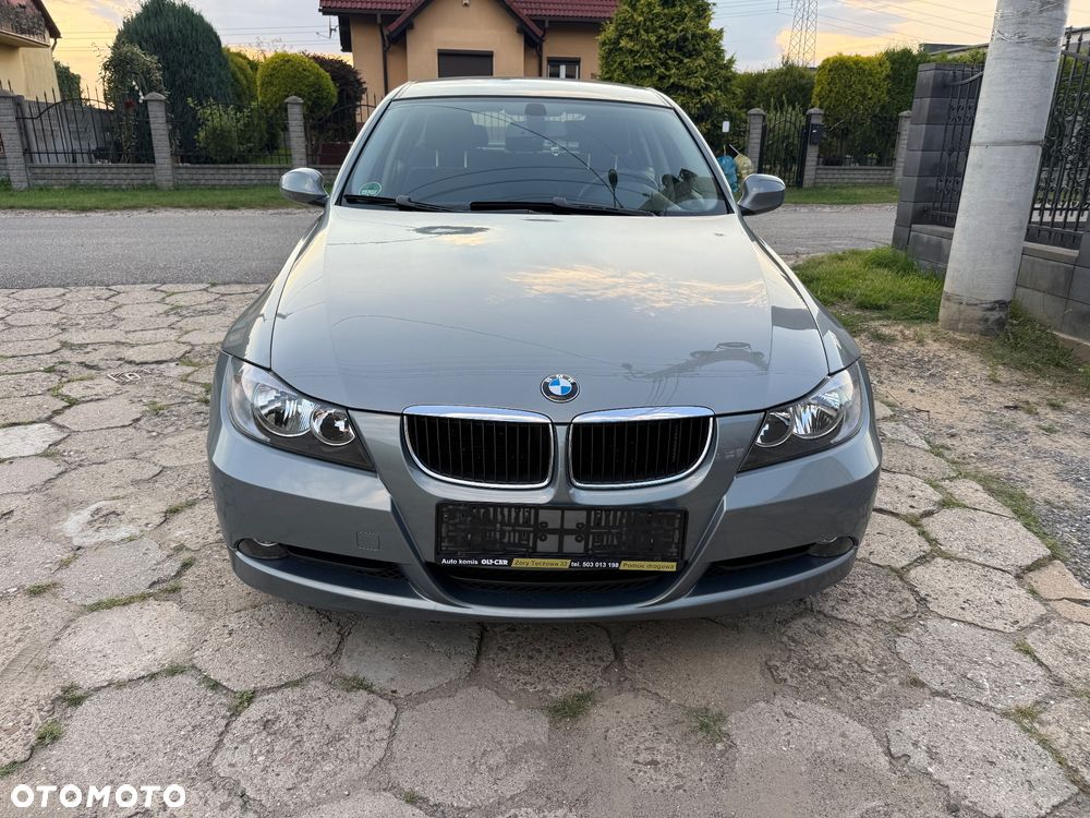BMW Seria 3 - 12