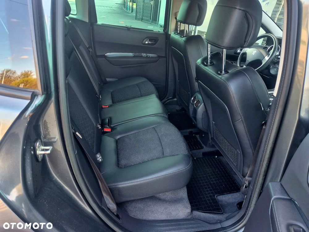 Peugeot 3008 - 11