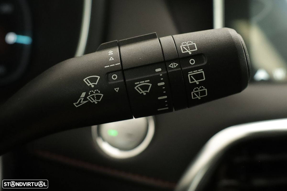 MG EHS 1.5 T-GDI Plug-in Hybrid Luxury - 19