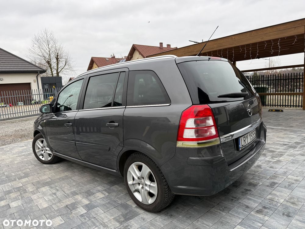 Opel Zafira 1.8 Family - 4