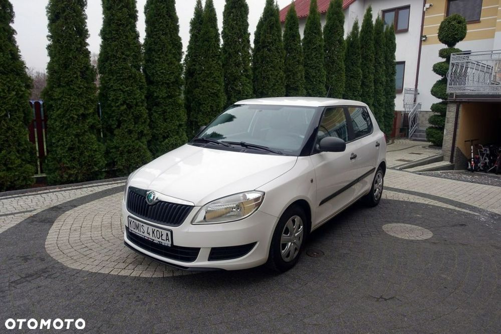 Skoda Fabia - 8