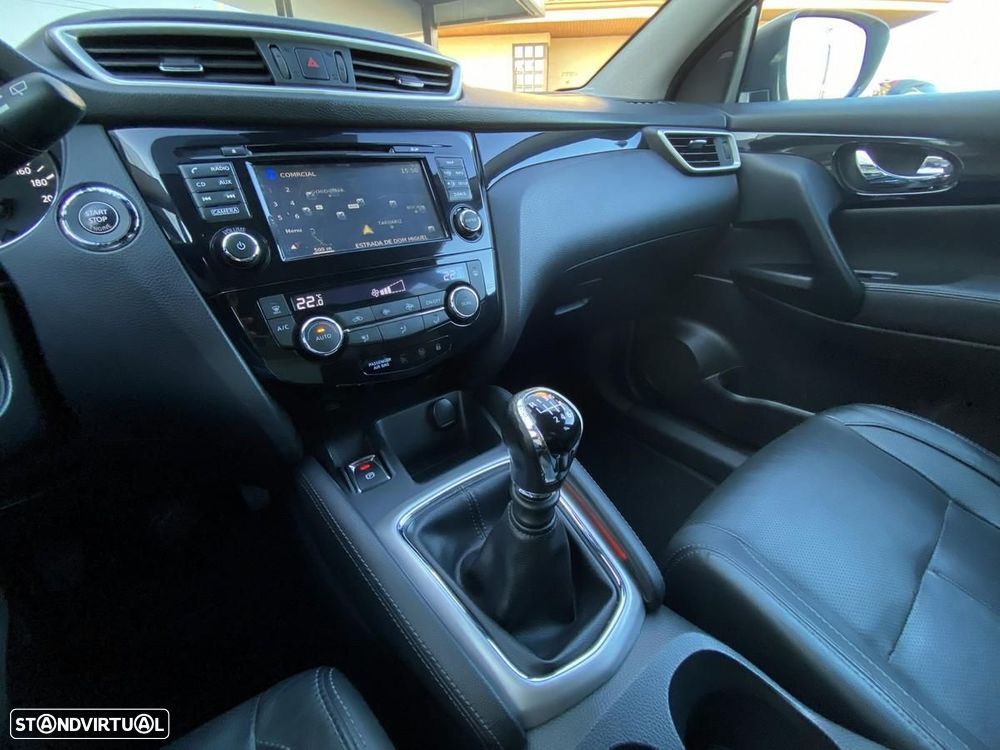 Nissan Qashqai 1.5 dCi Tekna Premium - 6