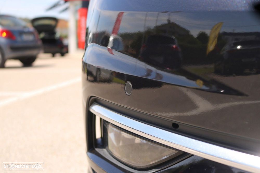 VW Golf Variant 1.6 TDi Confortline - 12