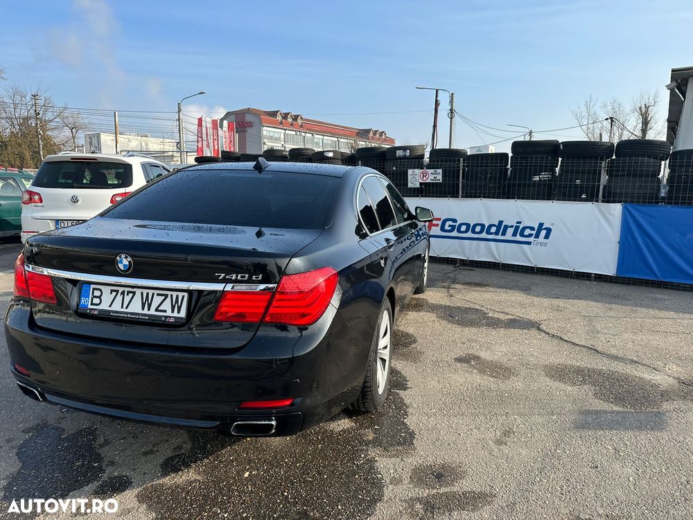BMW Seria 7 740d xDrive Aut. - 12