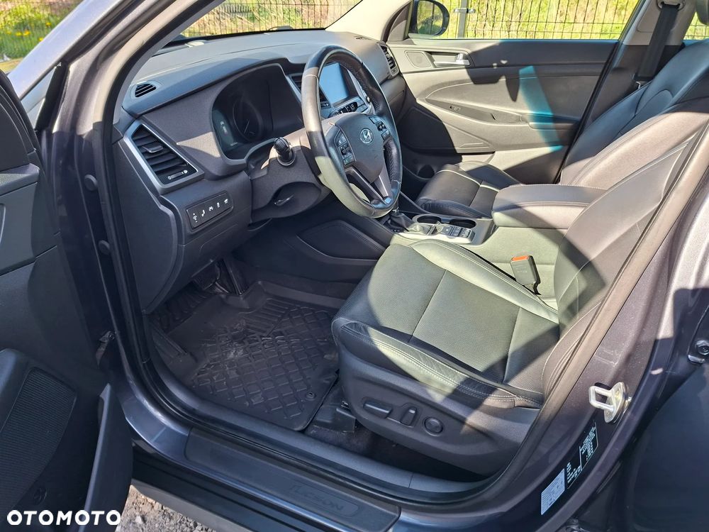 Hyundai Tucson 1.7 CRDI BlueDrive Premium 2WD DCT - 19