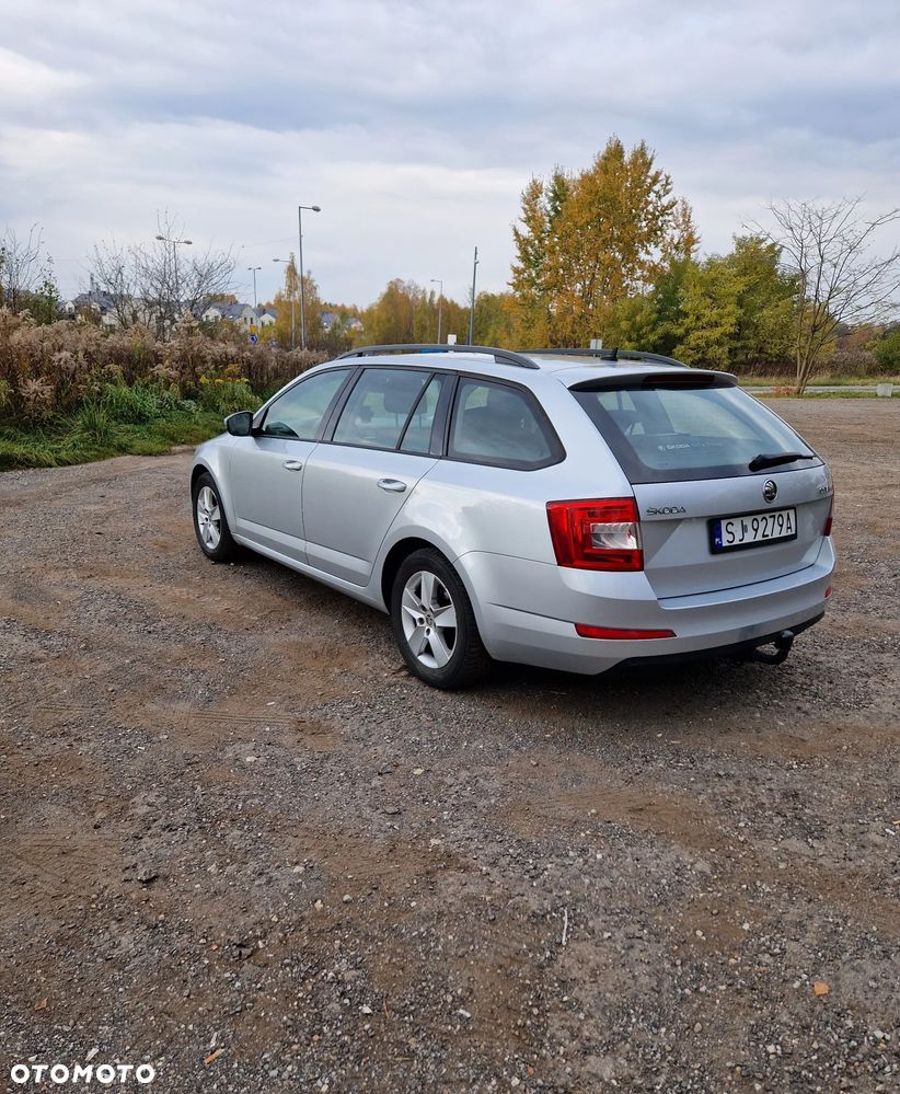 Skoda Octavia 1.6 TDI Active DSG - 3