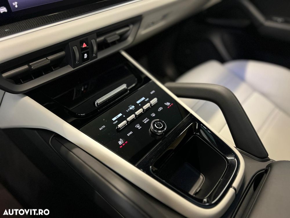 Porsche Cayenne Standard - 15