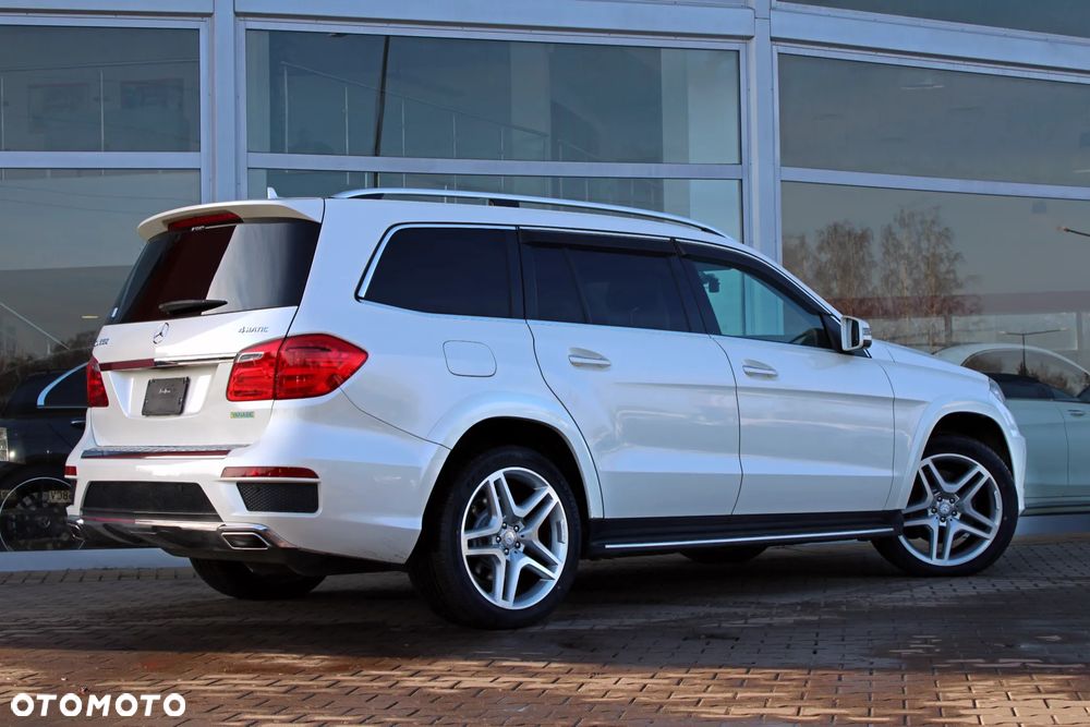 Mercedes-Benz GL 500 4-Matic - 7