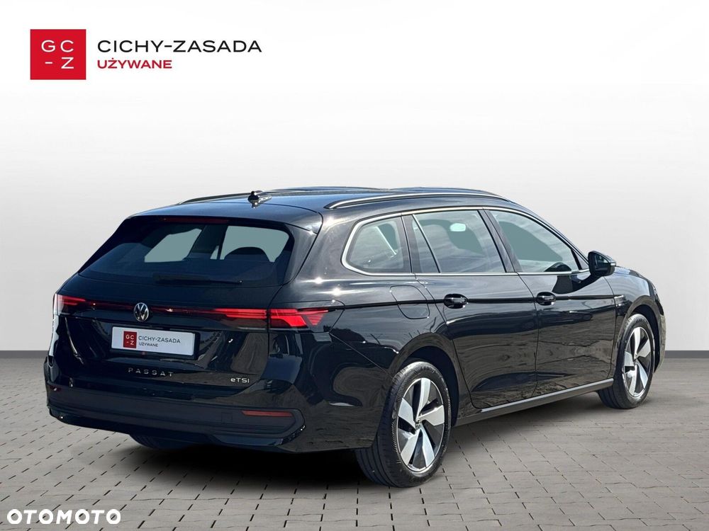 Volkswagen Passat - 6