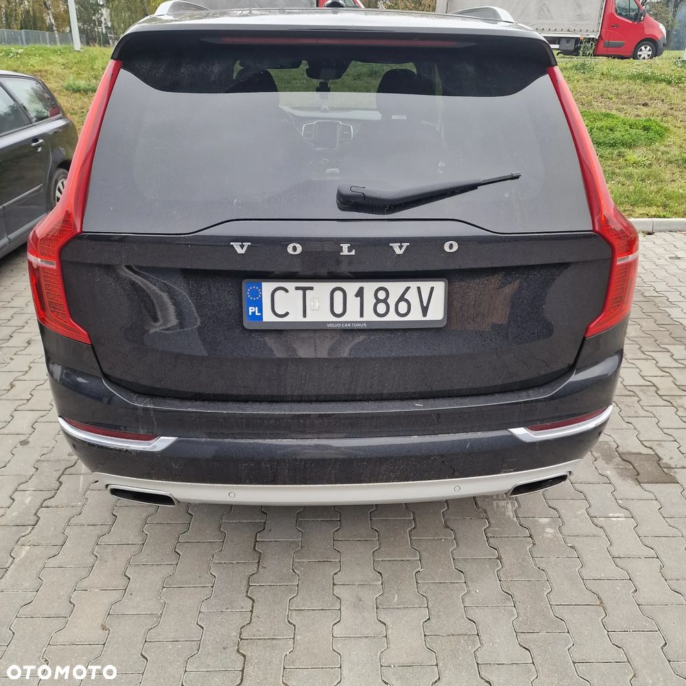 Volvo XC 90 D5 AWD R-Design 7os - 13