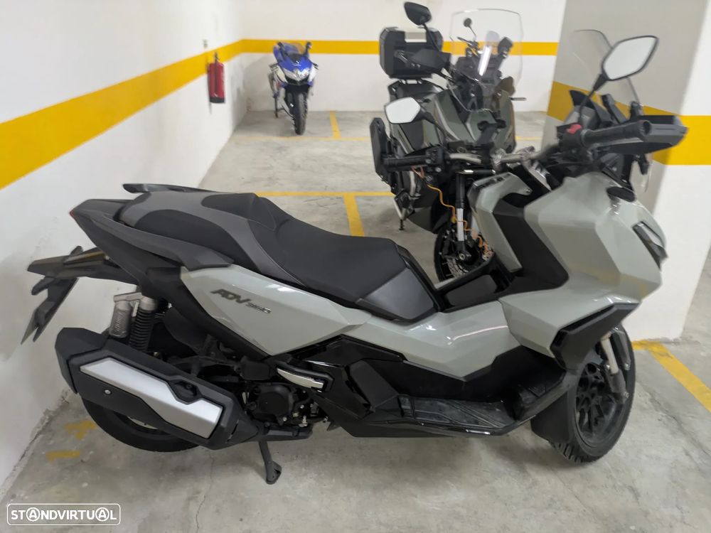 Honda ADV - 2